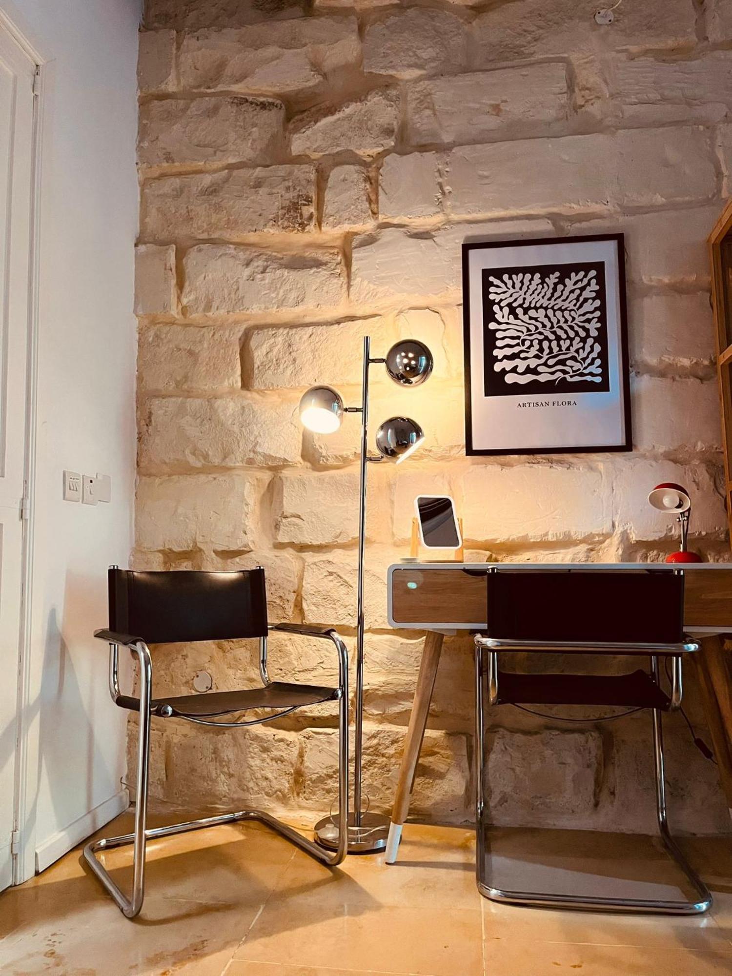 130, One Of A Kind - A Luxury Eclectic Home Tarxien Εξωτερικό φωτογραφία